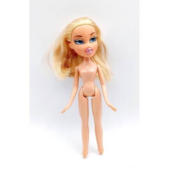 Bratz Doll Cloe 1st First Edition 2001 MGA Nude Doll - Picture 1 of 4